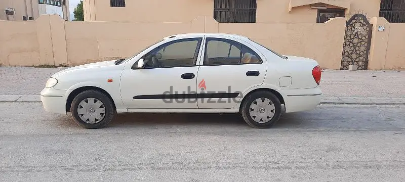 Nissan Sunny 2008